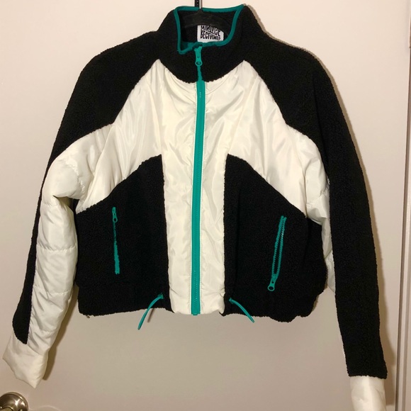 Sherpa vinyl crop zip ski style jacket - Picture 2 of 4